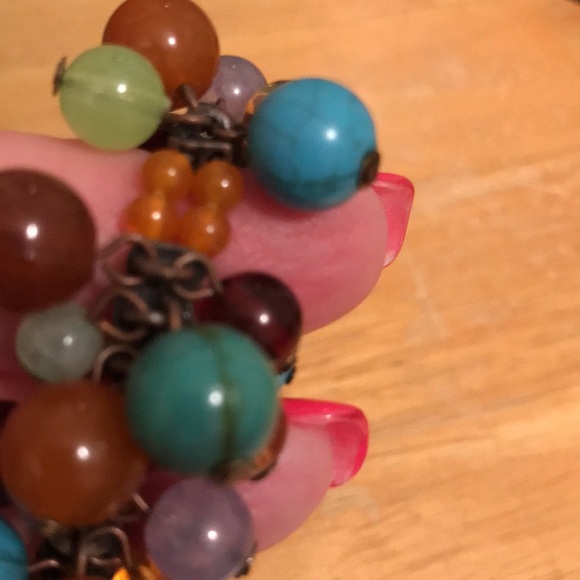 Multi color beaded stretch bracelet - Picture 6 of 8
